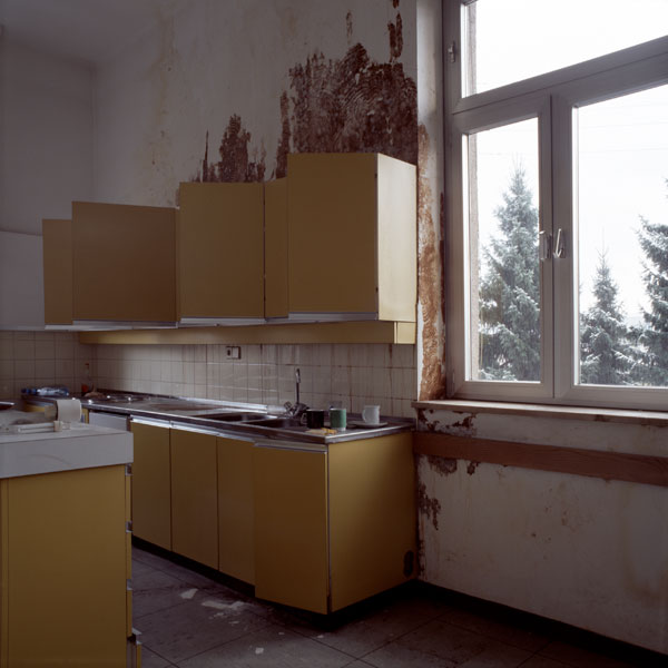 images//projects/Disappearance -Yellow/01_yellow.jpg